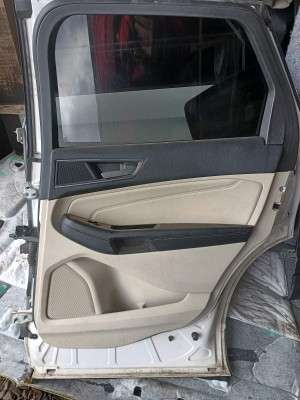 Дверь задняя правая Ford Edge (2015-2024)