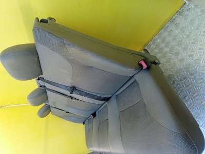 Сидіння тройне Renault Trafic II, Opel Vivaro II, Nissan Primastar II (2001-2006) дорестайл