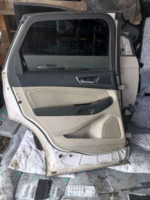 Дверь задняя левая Ford Edge (2015-2024)