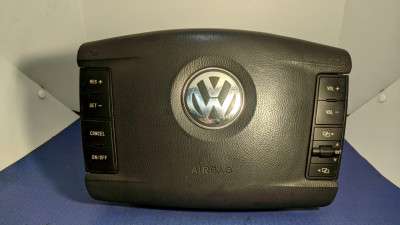 Кнопка бортового комп`ютера Volkswagen Touareg (2003-2006) дорестайл