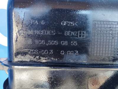 Дифузор (кожух вентилятора) Mercedes-Benz Sprinter W 906 (2006-2014) дорестайл