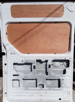 Дверь сдвижная левая RENAULT MASTER III