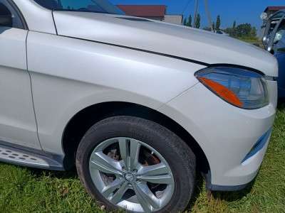 Крило переднє праве Mercedes ML W166 (з 2011)