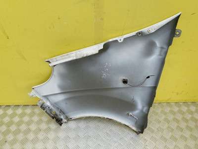 Крило переднє праве Renault Trafic II, Opel Vivaro II, Nissan Primastar II (2006-2014) рестайл