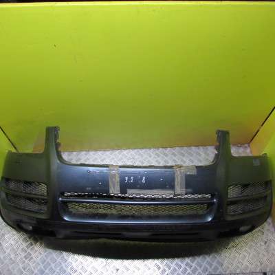 Бампер передній Volkswagen Touareg (2003-2006) дорестайл