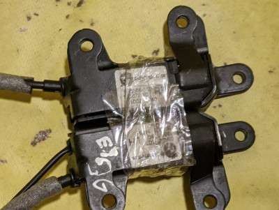 Замок крышки (двери) багажника BMW X5 E70 (2010-2013) рестайл