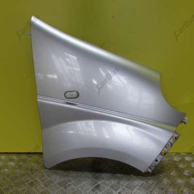 Крило переднє праве Renault Trafic II, Opel Vivaro II, Nissan Primastar II (2006-2014) рестайл