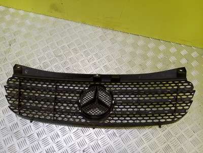 Решетка радиатора Mercedes-Benz Vito W 639 (2010-2014) рестайл