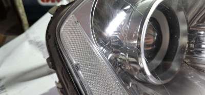 Фара передня права Mercedes ML W164 (2005-2011)