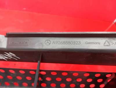 Решетка радиатора Mercedes-Benz Sprinter W 906 (2014-2018) рестайл