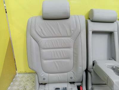 Салон (сидения) комплект Volkswagen Touareg NF (2010-2014)