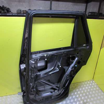Двері задні праві BMW X5 E70 (2007-2010) дорестайл