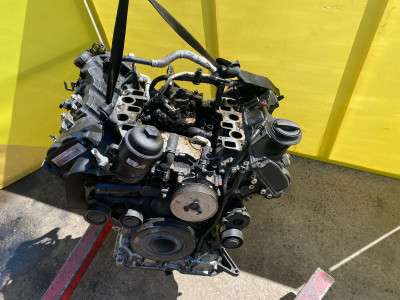 Двигун CRCA 3.0 TDI Volkswagen Touareg NF (2010-2014)