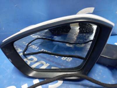 Дзеркало дверей бічне ліве Skoda Superb 3 Combi B8 (2015-2019)