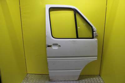 Двері передні праві Volkswagen LT (1996-2006)