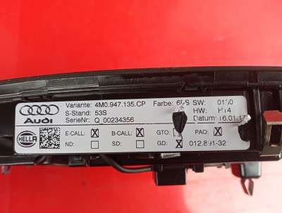 Плафон салону (ліхтар) Audi Q7 4M(2015-2020)