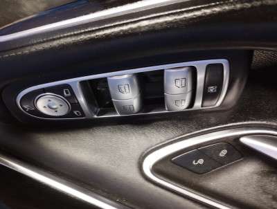 Обшивка (карта) двері передньої лівої Mercedes-Benz S 560 - 4