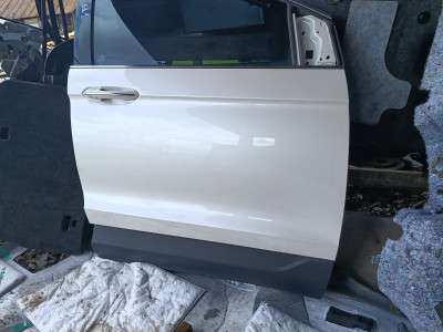 Двері передні праві Ford Edge (2015-2024)
