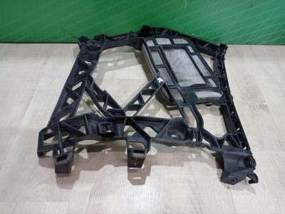 Кронштейн (кріплення) заднього бампера правий Mercedes GL X166