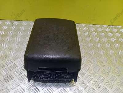 Подлокотник Volkswagen Touareg (2003-2006) дорестайл