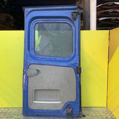 Двері задні праві Renault Trafic II, Opel Vivaro II, Nissan Primastar II (2006-2014) рестайл