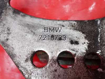 скоба капота права BMW X3 F25 (2010-2017)
