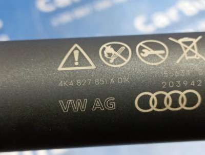 Амортизатор кришки (скла) багажника (амортизатор ляди) верхньої ляди Audi E-TRON