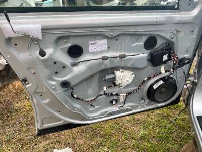 Двері передні ліві Mercedes GL X164
