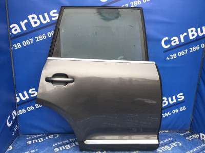 Двері задні праві Volkswagen Touareg (2007-2010) рестайл