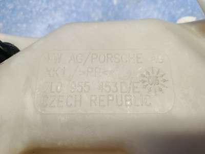 Бачок омивача (омивач скла, фар) Volkswagen Touareg (2003-2006) дорестайл