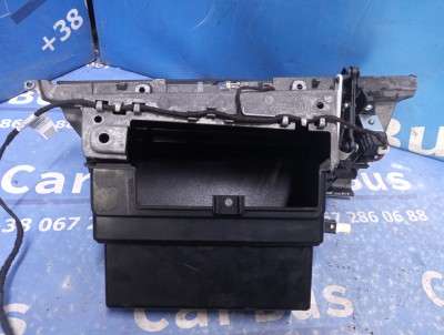 Бардачок речовий  в (торпедо) висувний BMW X5 E70 (2010-2013) рестайл