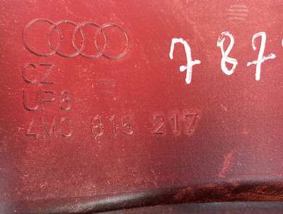Повітропровід обігрівача (патрубки від пічки по салону) Audi Q7 4M(2015-2020)