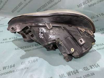 Фара передня права Mercedes GL X164