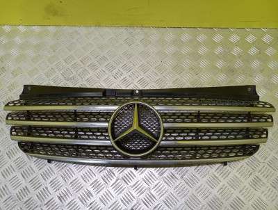 Решетка радиатора Mercedes-Benz Vito W 639 (2010-2014) рестайл