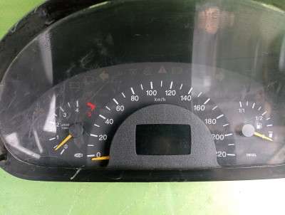 Панель приладів (щиток приладів) Mercedes-Benz Vito W 639 (2003-2010) дорестайл