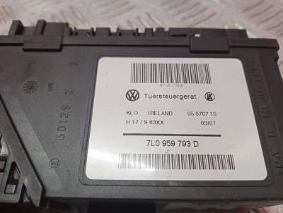 Моторчик склопідйомника Volkswagen Touareg (2007-2010) рестайл
