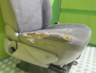 Сидіння одинарне Renault Trafic II, Opel Vivaro II, Nissan Primastar II (2006-2014) рестайл