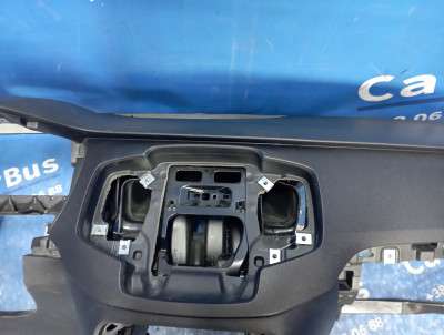 Торпедо (панель передня) VOLVO XC90