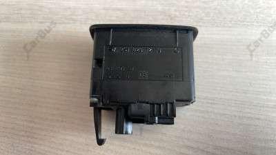Кнопка открывания багажника Mercedes ML W164 (2005-2011)