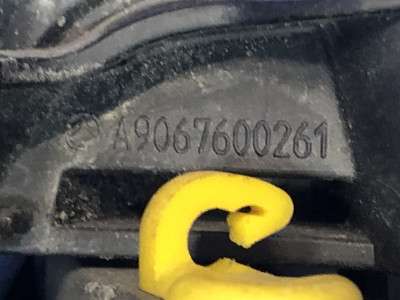 Ручка дверей зовнішня передня права Mercedes-Benz Sprinter W 906 (2006-2014) дорестайл