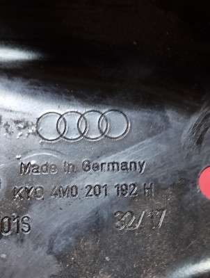 Кронштейн Audi Q7 4M(2015-2020)