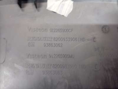 Декоративна накладка на торпедо Renault Trafic II, Opel Vivaro II, Nissan Primastar II (2006-2014) рестайл