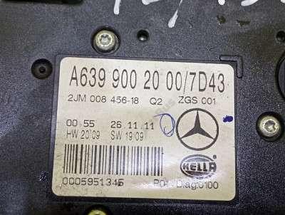 Плафон салону (ліхтар) Mercedes-Benz Vito W 639 (2010-2014) рестайл - 4