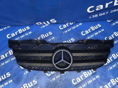Решітка радіатора Mercedes-Benz Sprinter W 906 (2006-2014) дорестайл