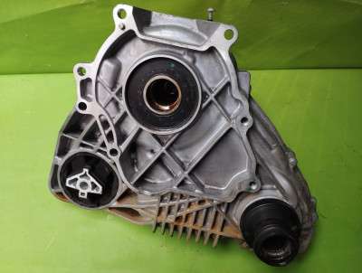 Роздавальна коробка (роздатка) BMW X5 F15 (2013-2018)