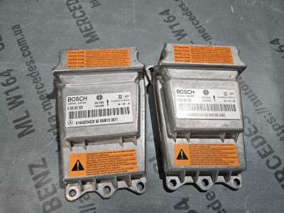 Блок керування подушками безпеки Mercedes ML W164 (2005-2011)