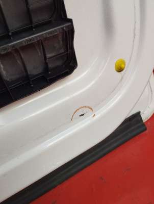 Дверь передняя правая Renault Trafic II, Opel Vivaro II, Nissan Primastar II (2006-2014) рестайл