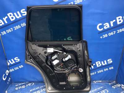 Двері задні ліві Volkswagen Touareg (2007-2010) рестайл