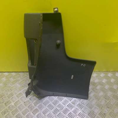 Клык (угол) бампера левый Renault Trafic II, Opel Vivaro II, Nissan Primastar II (2006-2014) рестайл