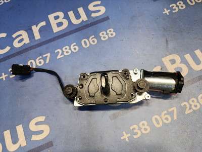 Доводчик (дотяжка) замку двері BMW X5 E70 (2010-2013) рестайл